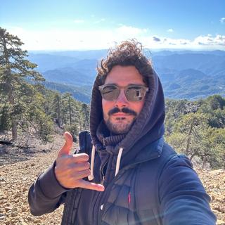 User artemoux
