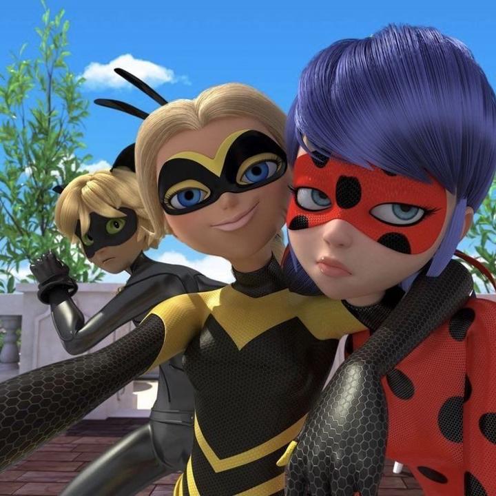 Shinynoir