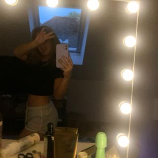 Holls x