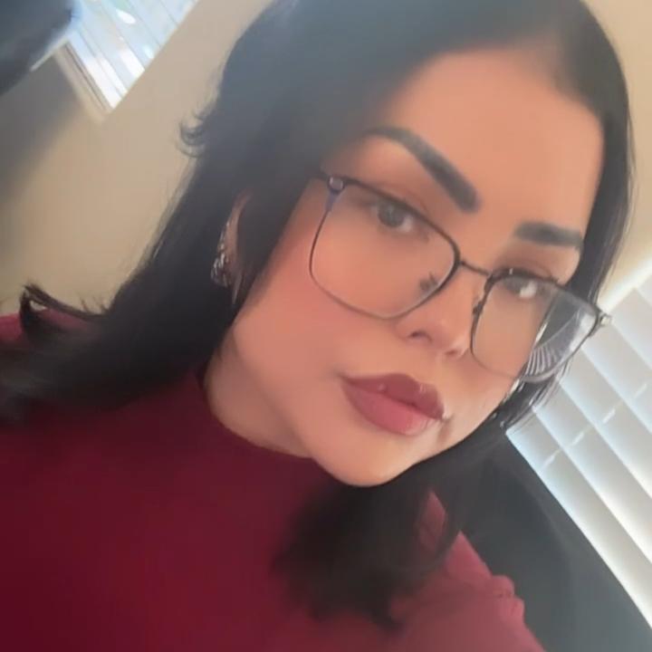 Sandra G